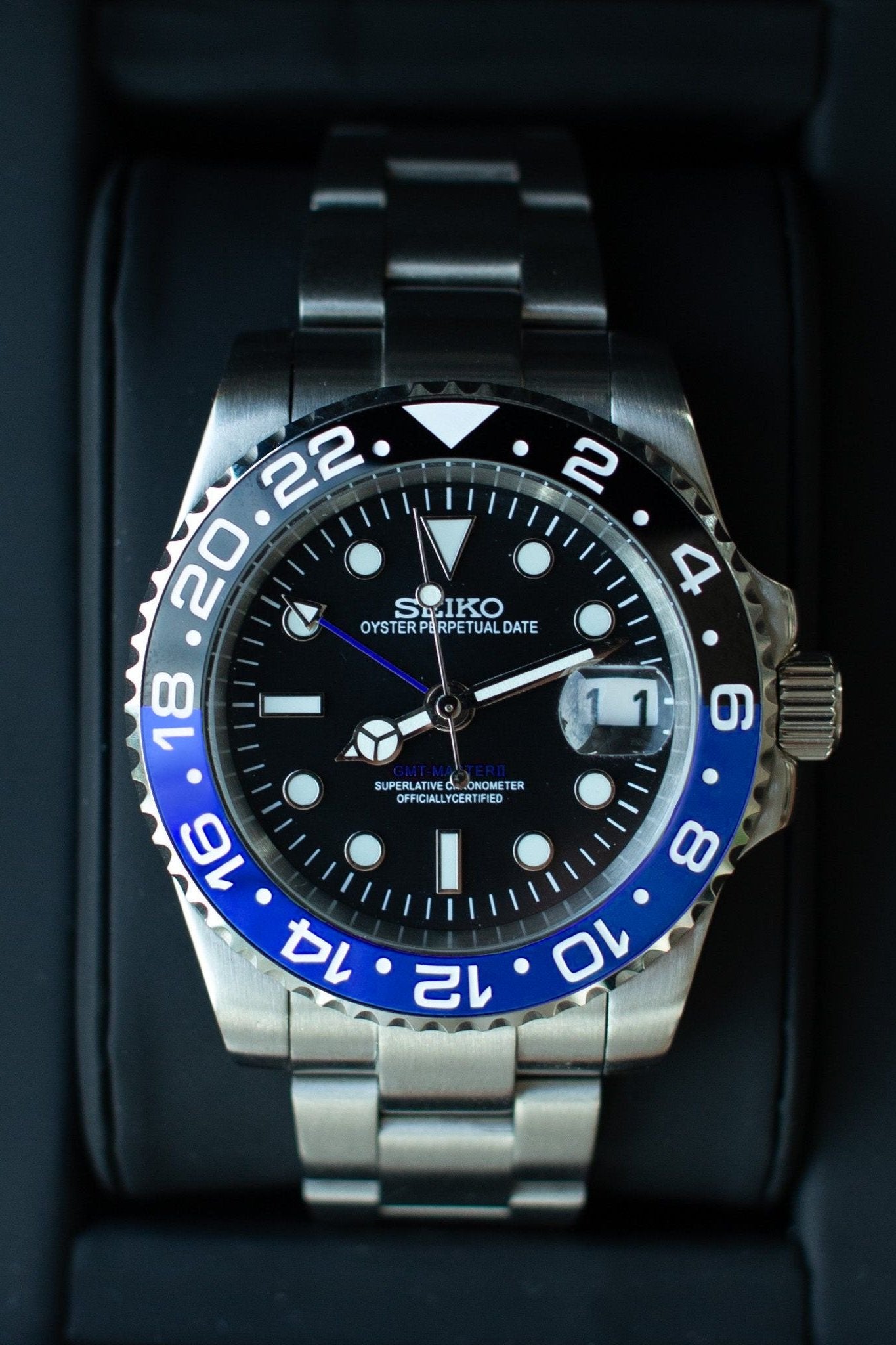 GMT BATMAN - CUSTOM SEIKO NH34 AUTOMATIC WATCH