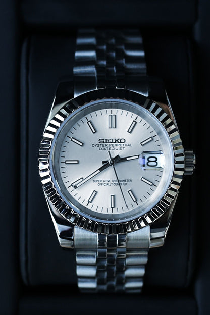 LUNA - CUSTOM SEIKO NH35 AUTOMATIC WATCH